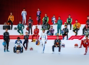 雷火电竞app-梅赛德斯逆转阿斯顿马丁，皮亚斯特里扛起全队