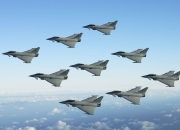 雷火电竞网站-八秒奇迹，广东制霸黄蜂，奥运周期焦点战的生死回响